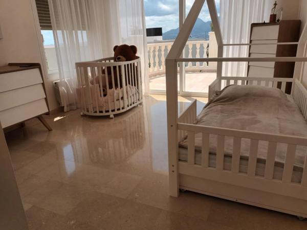 Casa independiente en calle Colonia