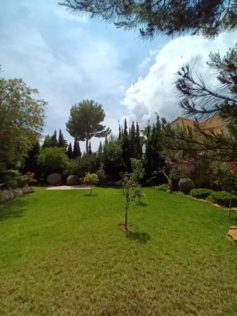 Casa independiente en calle Colonia