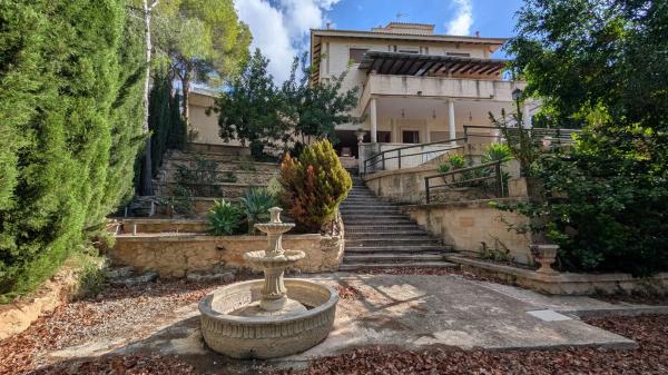 Casa independiente en Urbanización Jardines de Alhama, 24