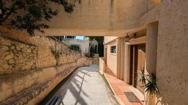 Casa independiente en Urbanización Jardines de Alhama, 24
