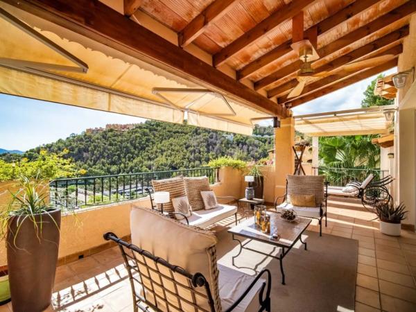 Casa independiente en calle Dinamarca