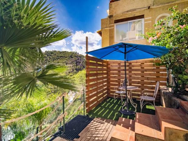 Casa independiente en calle Dinamarca