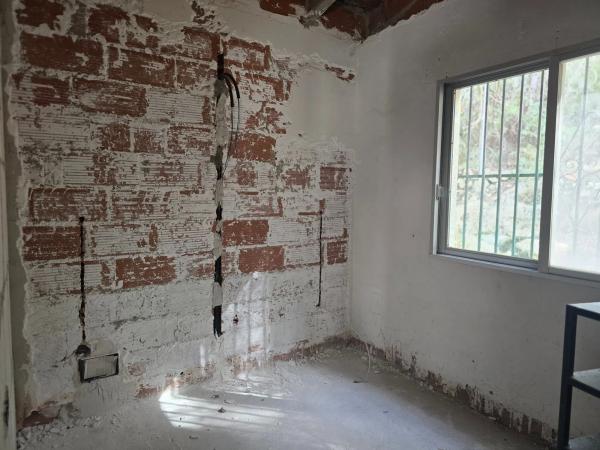 Casa independiente en calle Erica