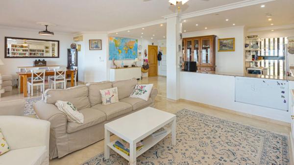 Ático en avenida Principal de la Sierra, 157