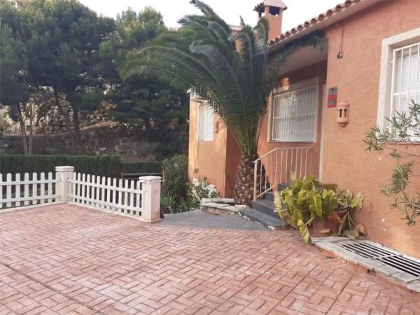 Casa independiente en calle Repetidor