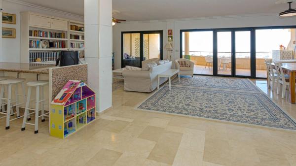 Ático en avenida Principal de la Sierra, 157