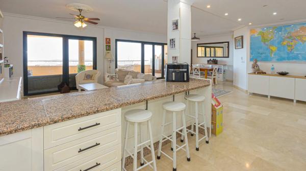 Ático en avenida Principal de la Sierra, 157