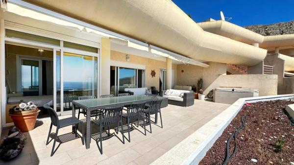 Ático en calle Holanda