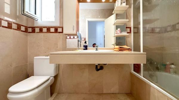 Ático en calle Holanda