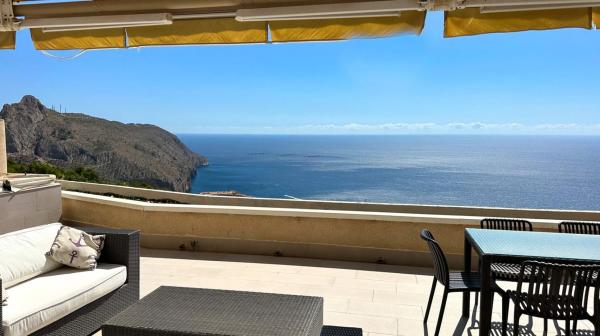 Ático en calle Holanda