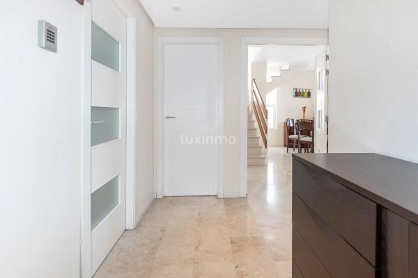 Ático en calle Porto Senso