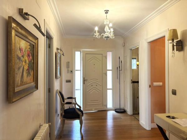 Casa independiente en CL Guatla La-g.Palmeras