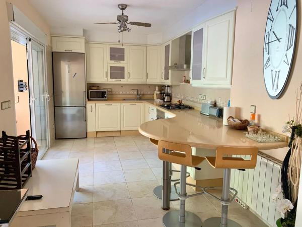 Casa independiente en calle Canna