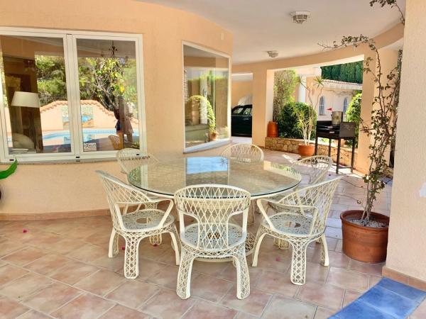 Casa independiente en calle Canna