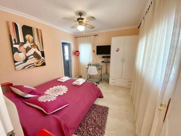 Casa independiente en calle Canna