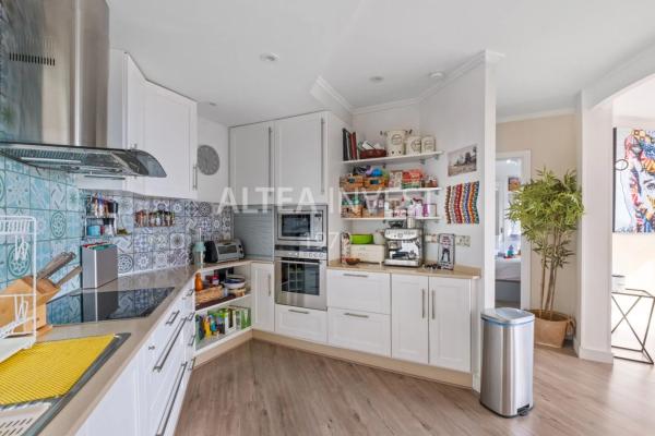 Piso en calle Baja, 10