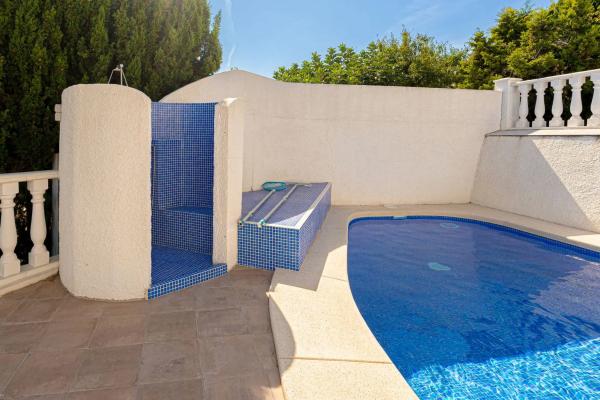 Casa independiente en Partida el Planet