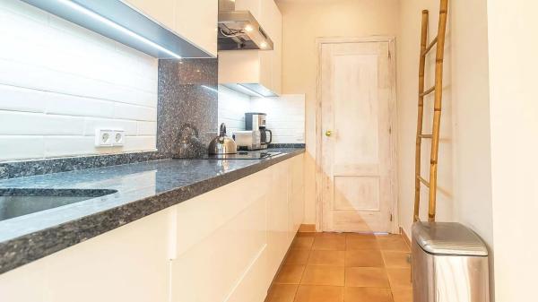 Chalet adosado en avenida Europa