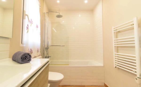 Chalet adosado en avenida Europa