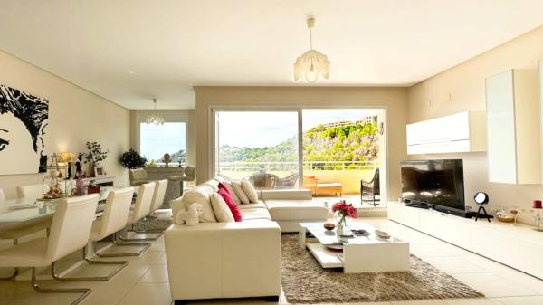 Piso en calle Suiza, 615