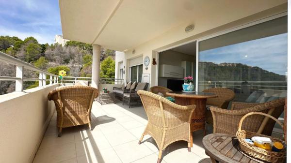 Piso en calle Suiza, 615