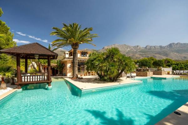 Casa independiente en calle el Ravanell, 96