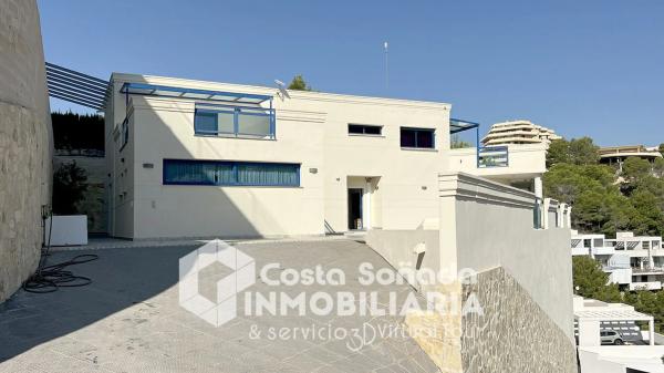 Casa independiente en calle Lotería