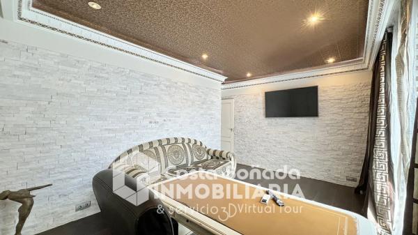 Casa independiente en calle Lotería