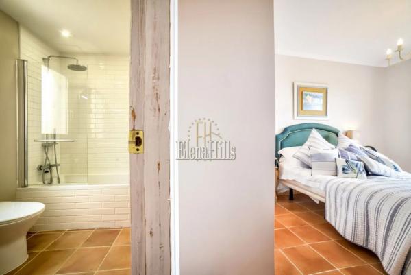 Chalet adosado en calle Suecia, 413