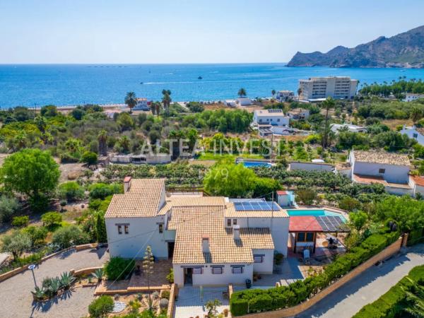 Casa independiente en Partida Cap-Blanch, 28