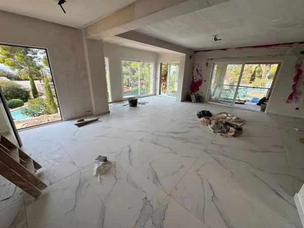 Casa independiente en calle l'Aitana