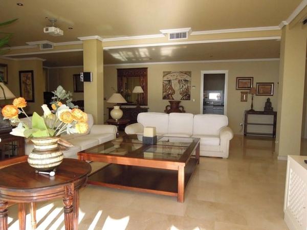 Ático en calle Holanda