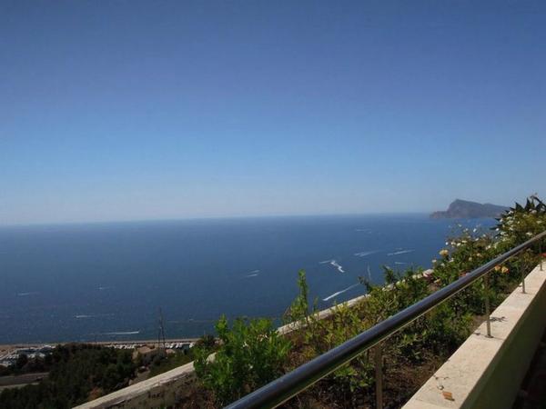 Ático en calle Holanda