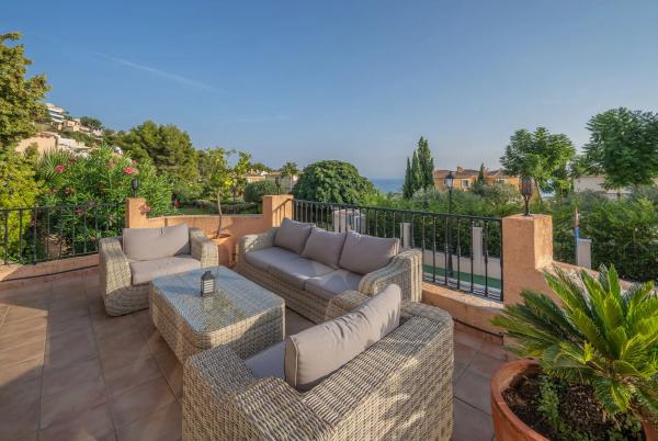 Chalet pareado en calle Dinamarca