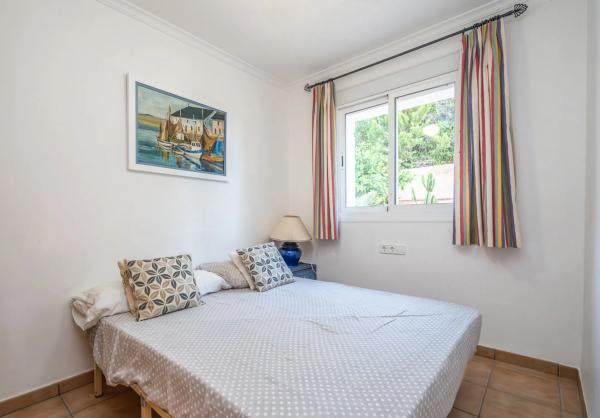 Chalet pareado en calle Dinamarca