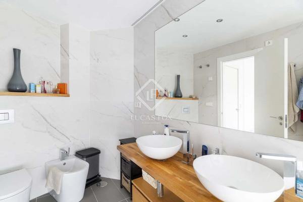 Casa independiente en calle Media