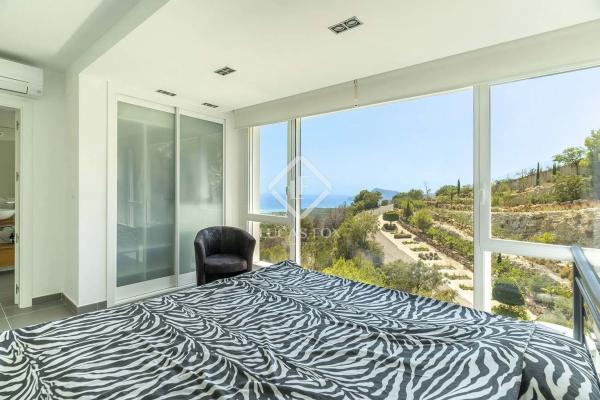 Casa independiente en calle Media