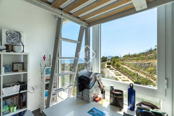 Casa independiente en calle Media