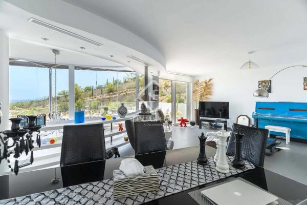 Casa independiente en calle Media