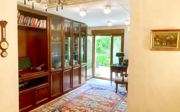 Casa independiente en calle la Guatla