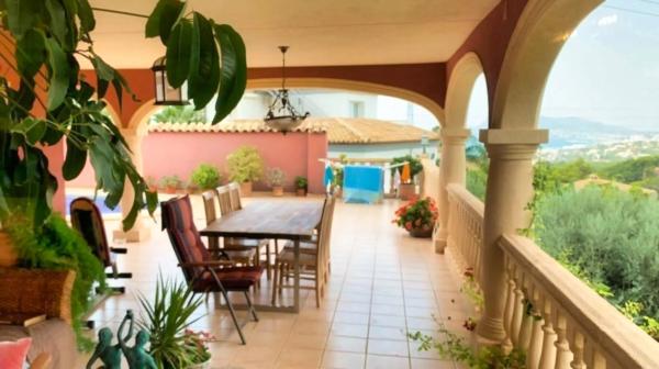 Casa independiente en calle la Guatla