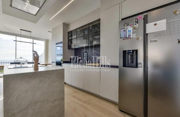 Chalet pareado en calle Amberes