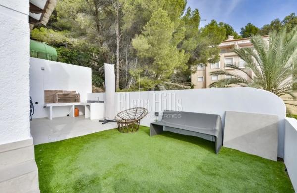 Chalet pareado en calle Amberes