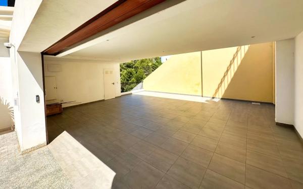 Casa independiente en calle Alemania, 733