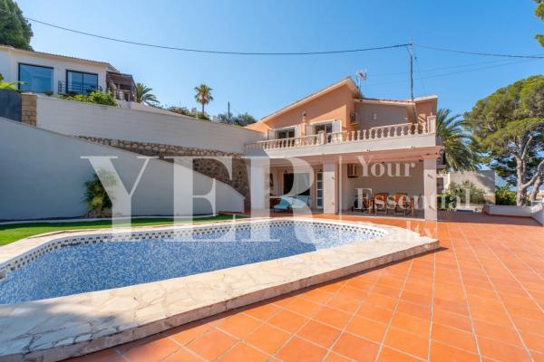 Casa independiente en CL Perdiu La-g.Baja