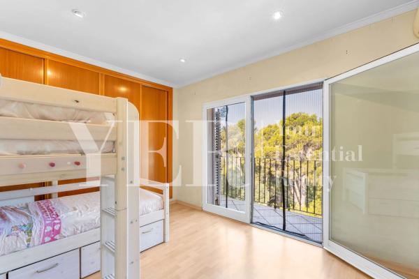 Casa independiente en CL Perdiu La-g.Baja