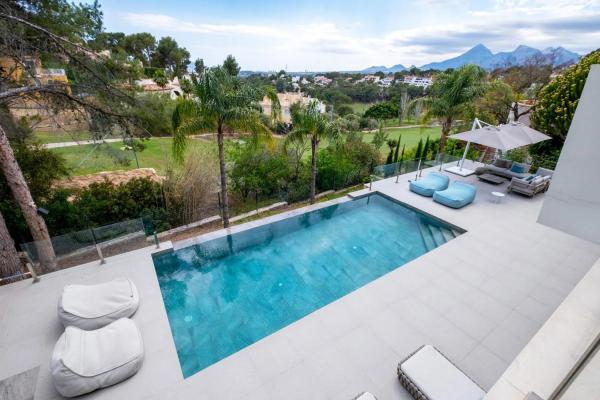 Casa independiente en puerta de Hierro, 35