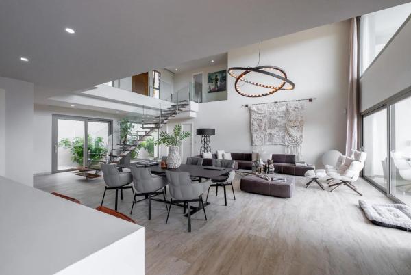 Casa independiente en puerta de Hierro, 35