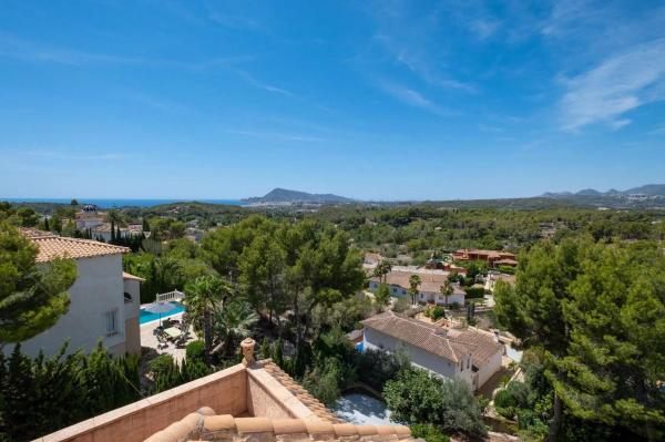 Casa independiente en Urbanización Jardines de Alhama, 34