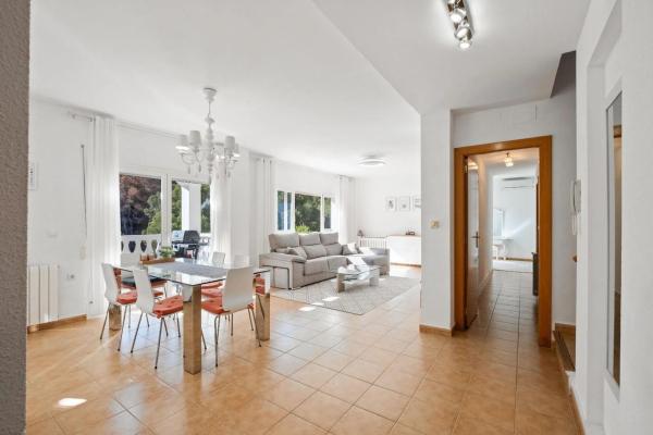 Casa independiente en calle Aljub, 30